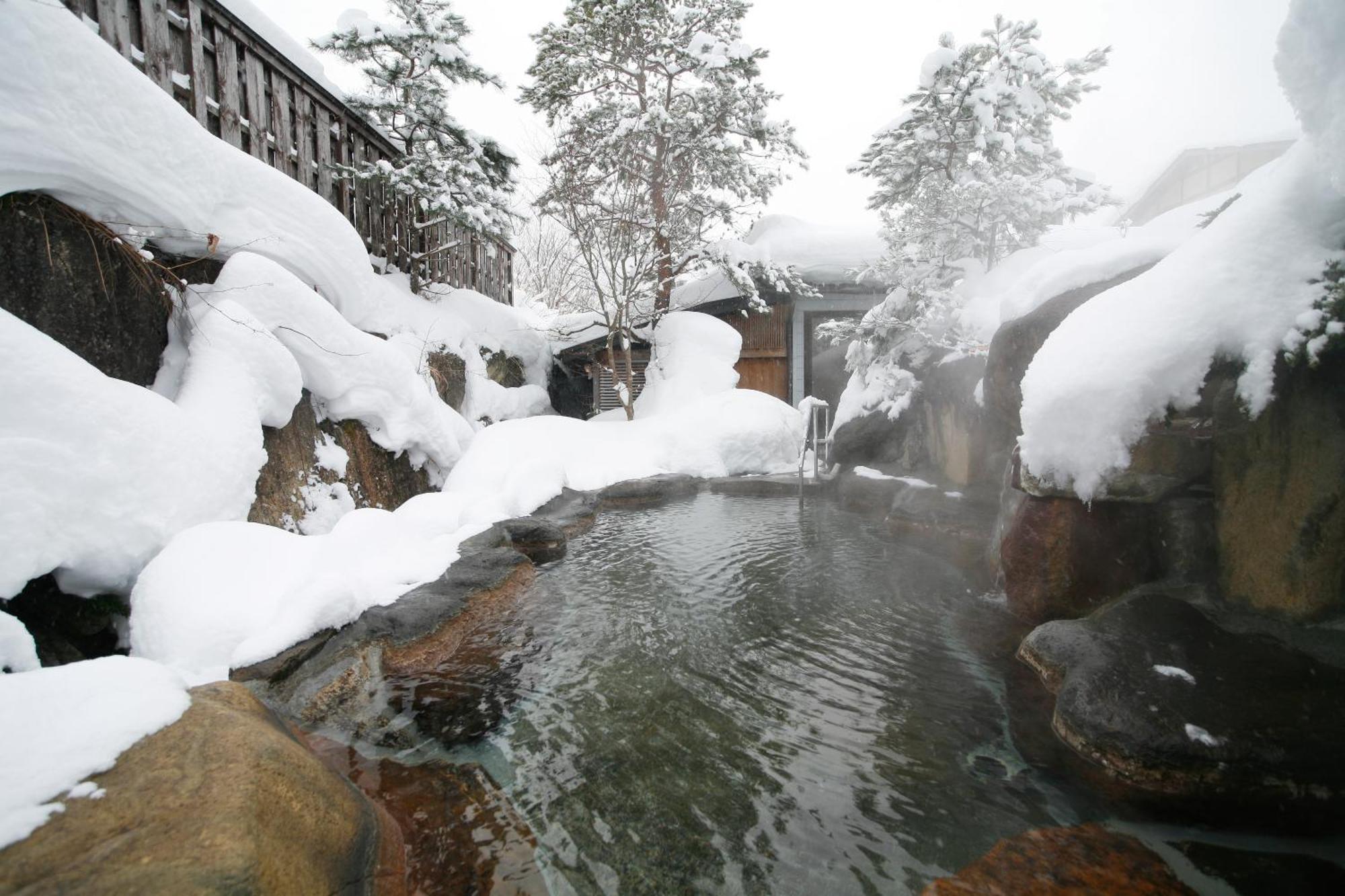 Ryokan Kutsuroginoya Yuu Takayama (Gifu) Exterior foto