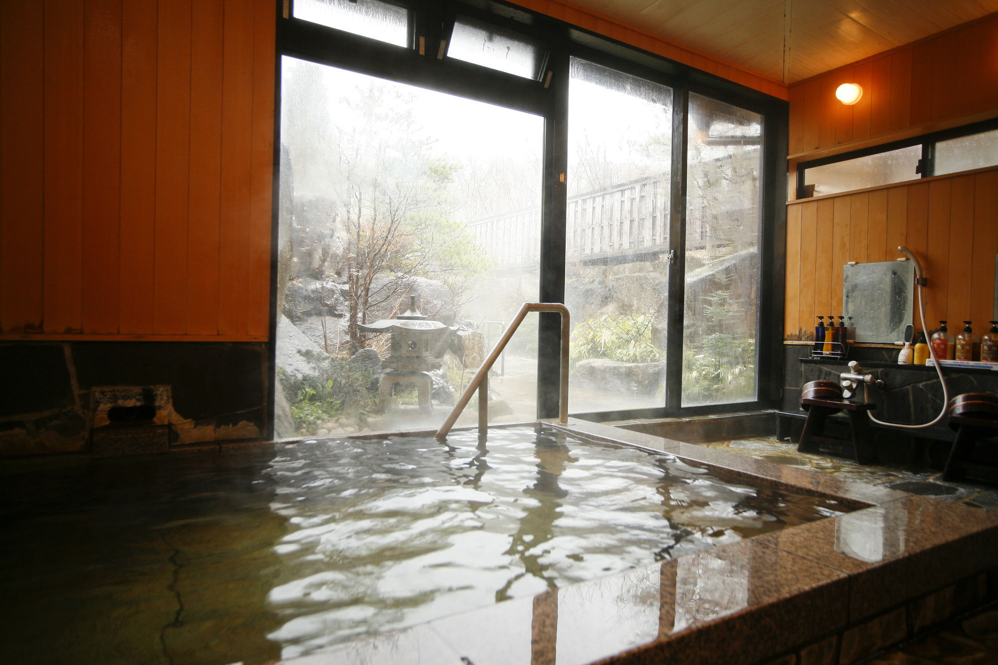 Ryokan Kutsuroginoya Yuu Takayama (Gifu) Exterior foto