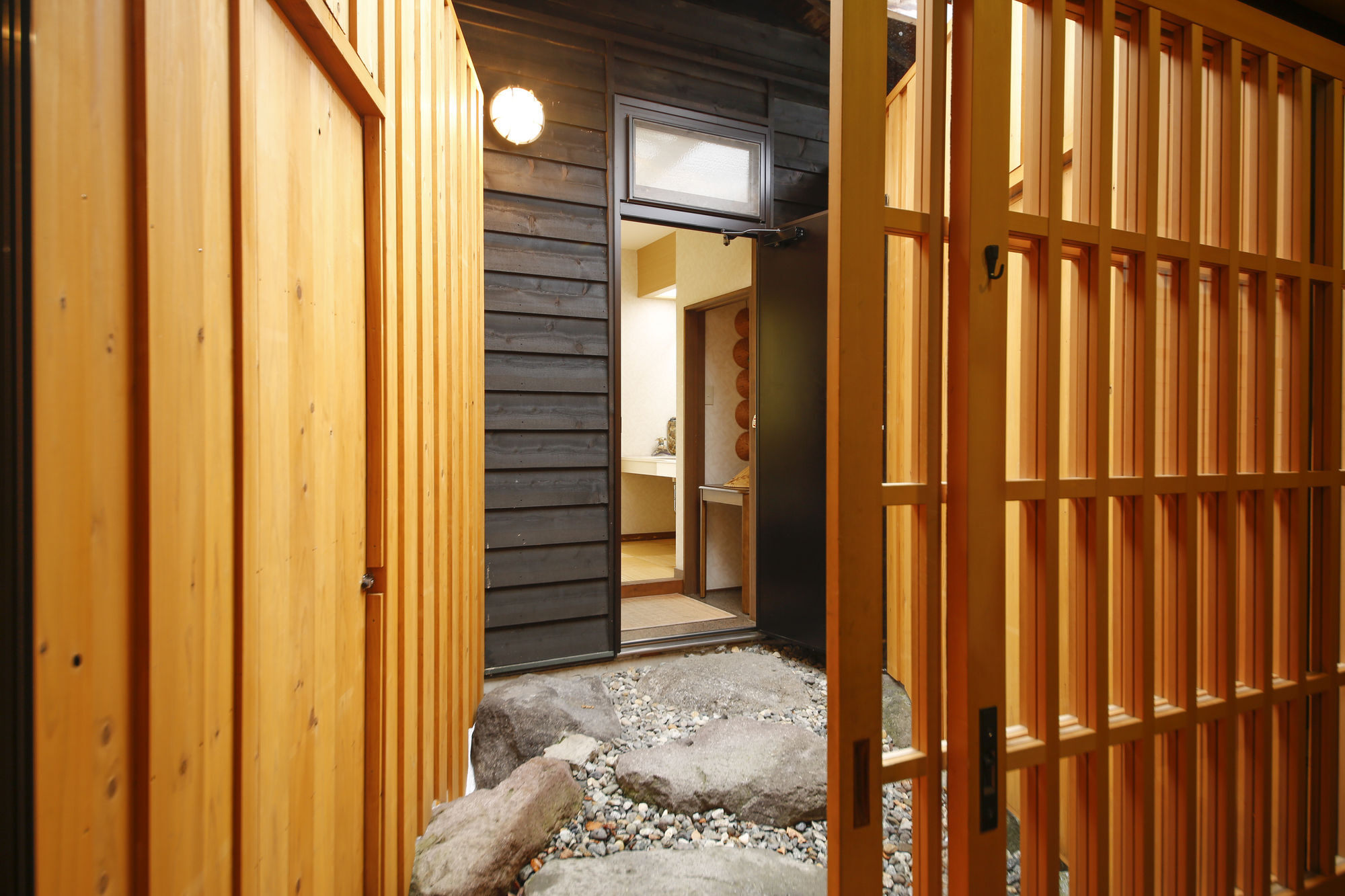 Ryokan Kutsuroginoya Yuu Takayama  Exterior foto